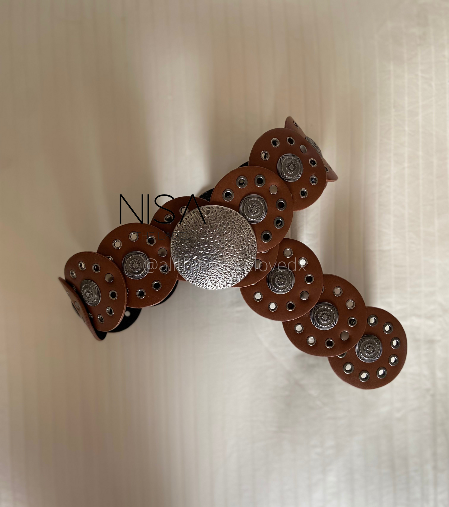 Silver vintage round buckle shield disc waist belt