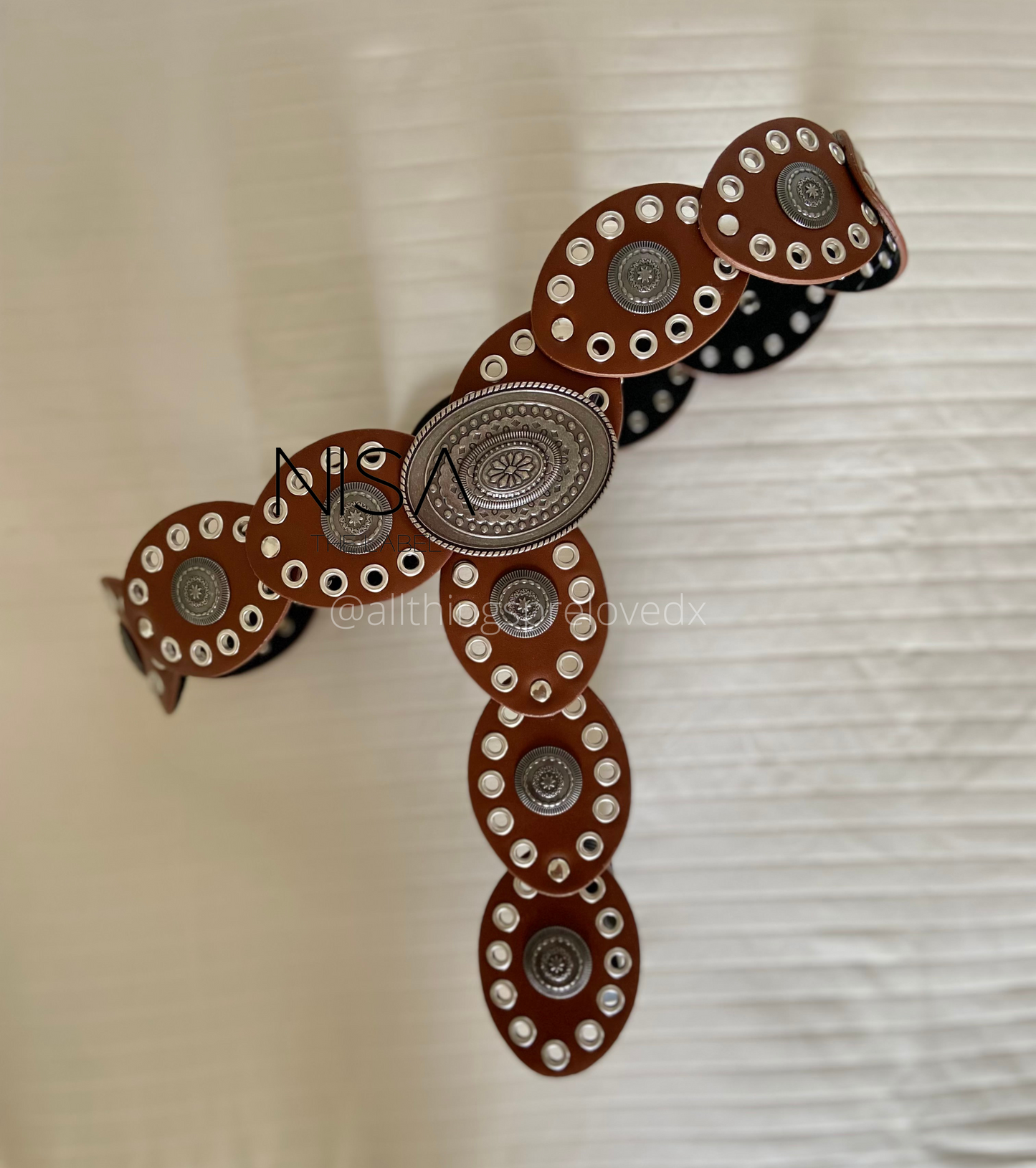 Vintage oval silver buckle shield disc open work waist belt