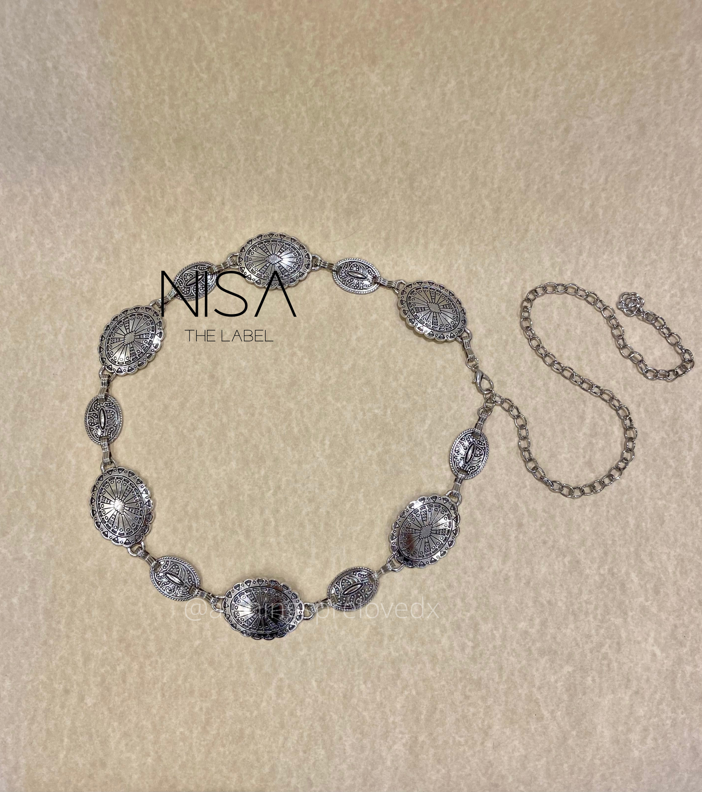 Oval colossal petite metal chain belt