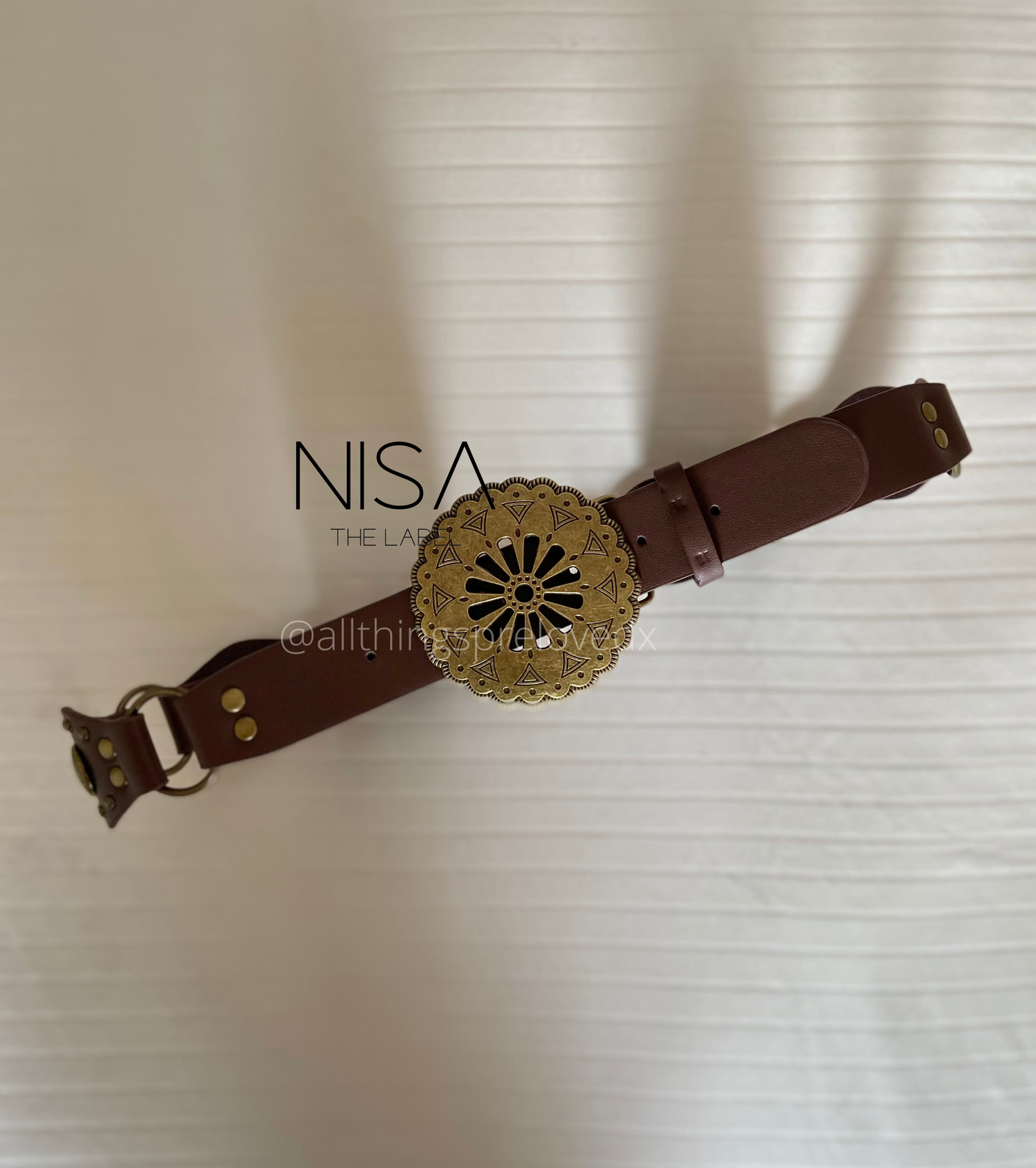 Vintage buckle heritage detailed rear disc like waist belt