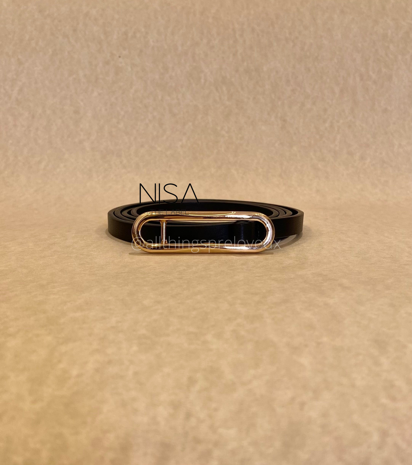 Skinny sleek elegant thin basic belt