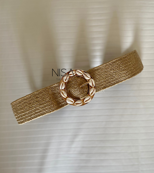 Round metal cowrie buckle straw woven belt