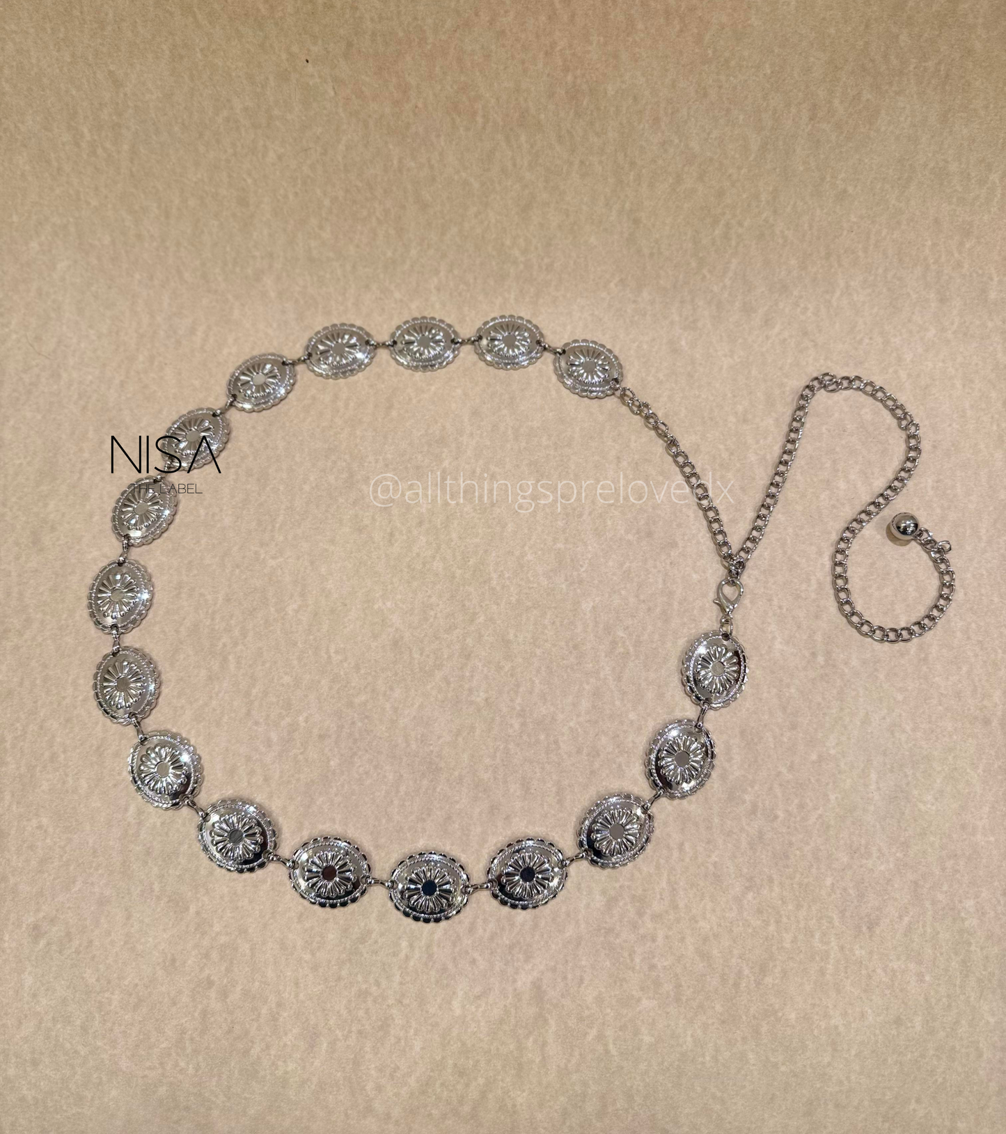 Cutwork floral inset metal chain belt