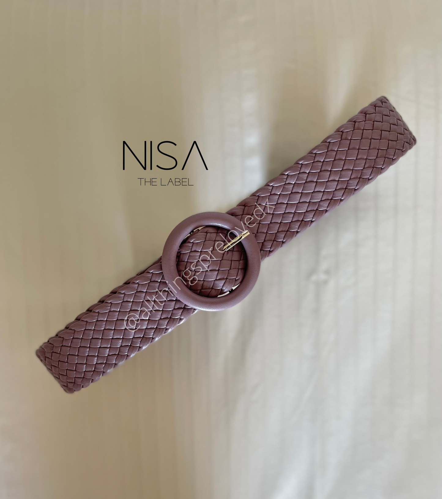 Straw woven round buckle color belt