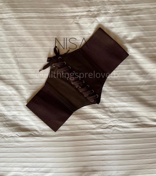 Underbust corset belt