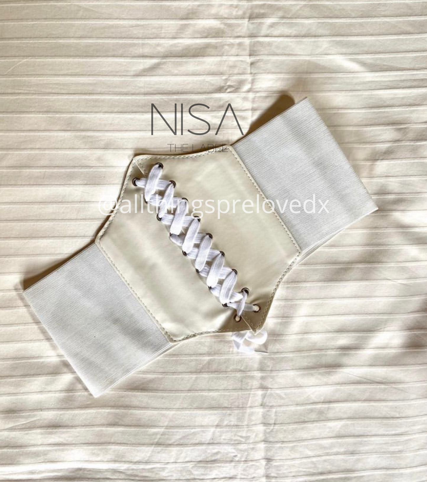 Underbust corset belt