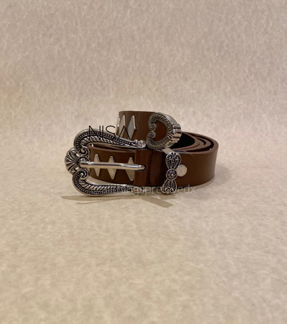 Vintage metal buckle carreau studded basic belt