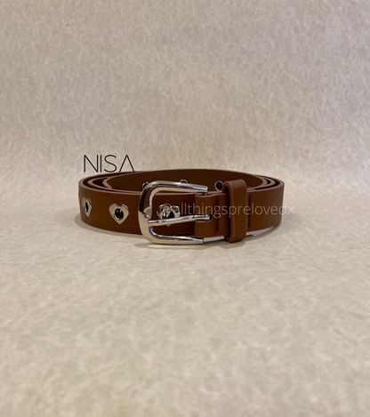 Silver buckle heart eyelet basic belt