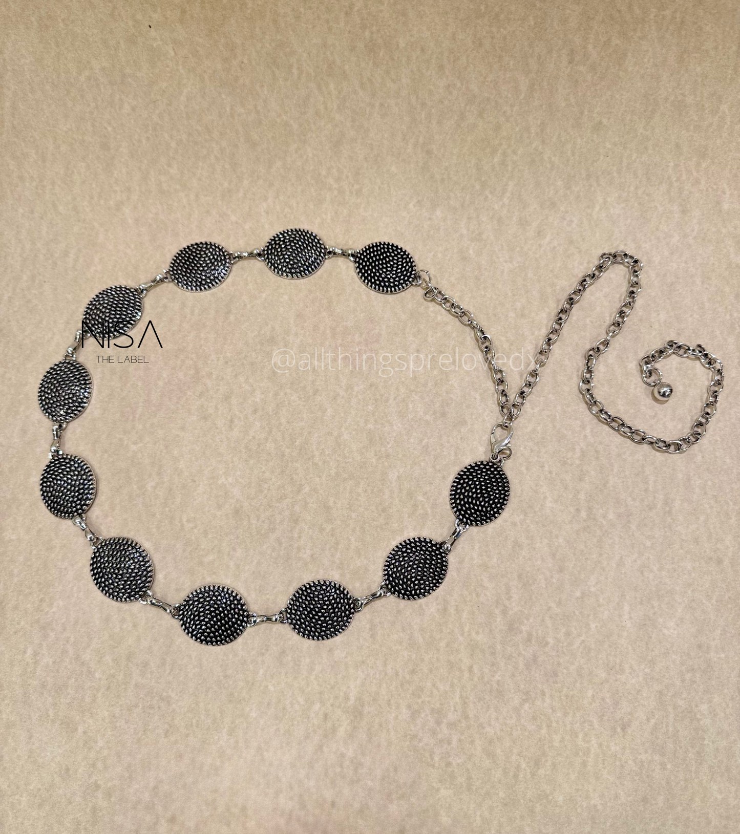 Roundish dot detailed metal chain belt