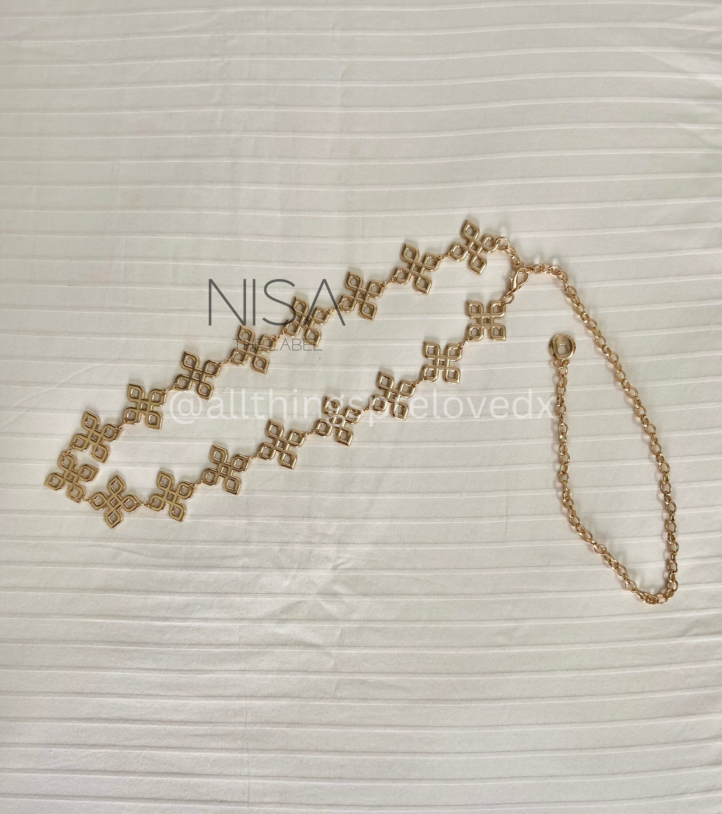 Asterisk chain waist belt