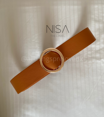 Flat golden buckle wide belt