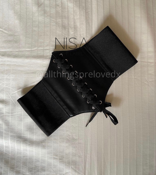 Underbust corset belt