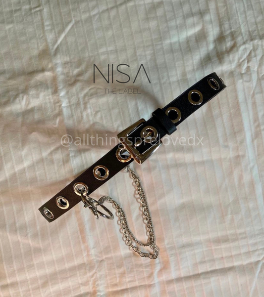 Single eyelet with chain basic belt